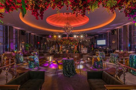 Rainbow room - Jan 5, 2009 · The Rainbow Room has symbolized cosmopolitan elegance since it opened in 1934, during the Great Depression. It is located above NBC’s studios at Rockefeller Center, offering Art Deco ambience ...